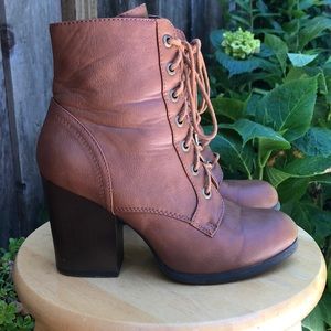 Gently used one time Bamboo booties.